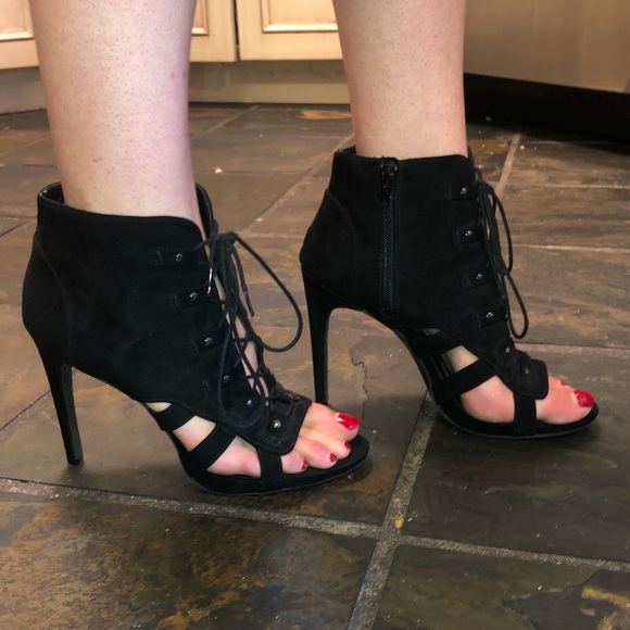 Wild Diva lace-up Heeled pumps - Picture 3 of 6